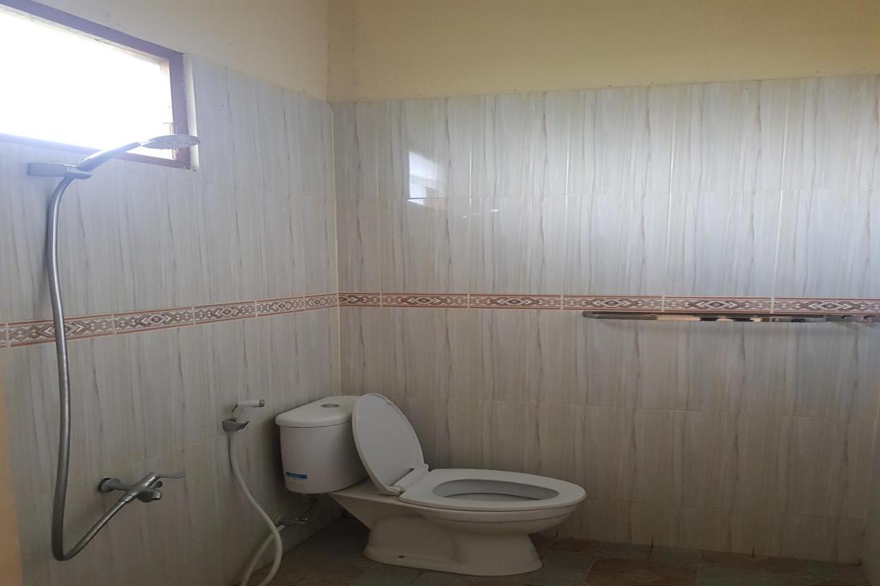 Oyo 91647 Sanina Residence Пематансиантар Екстериор снимка