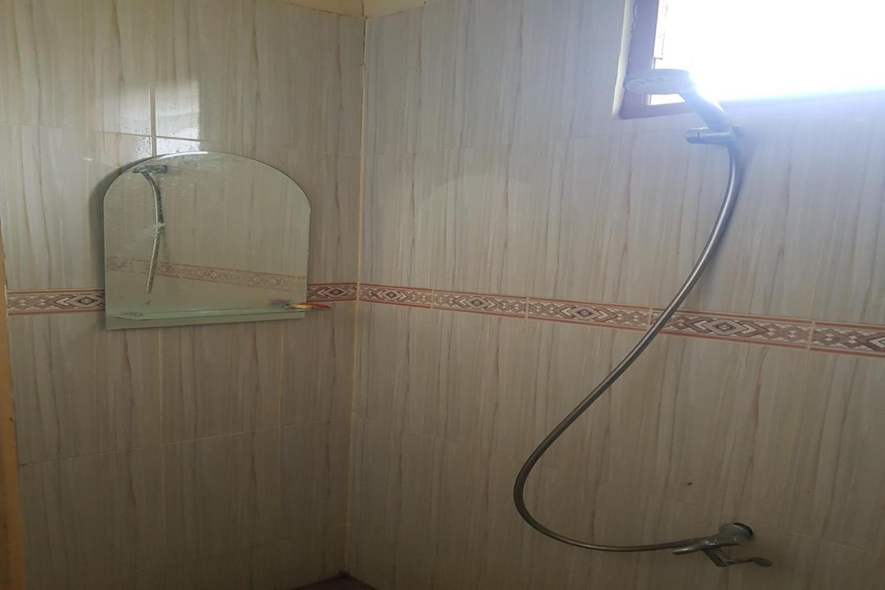Oyo 91647 Sanina Residence Пематансиантар Екстериор снимка